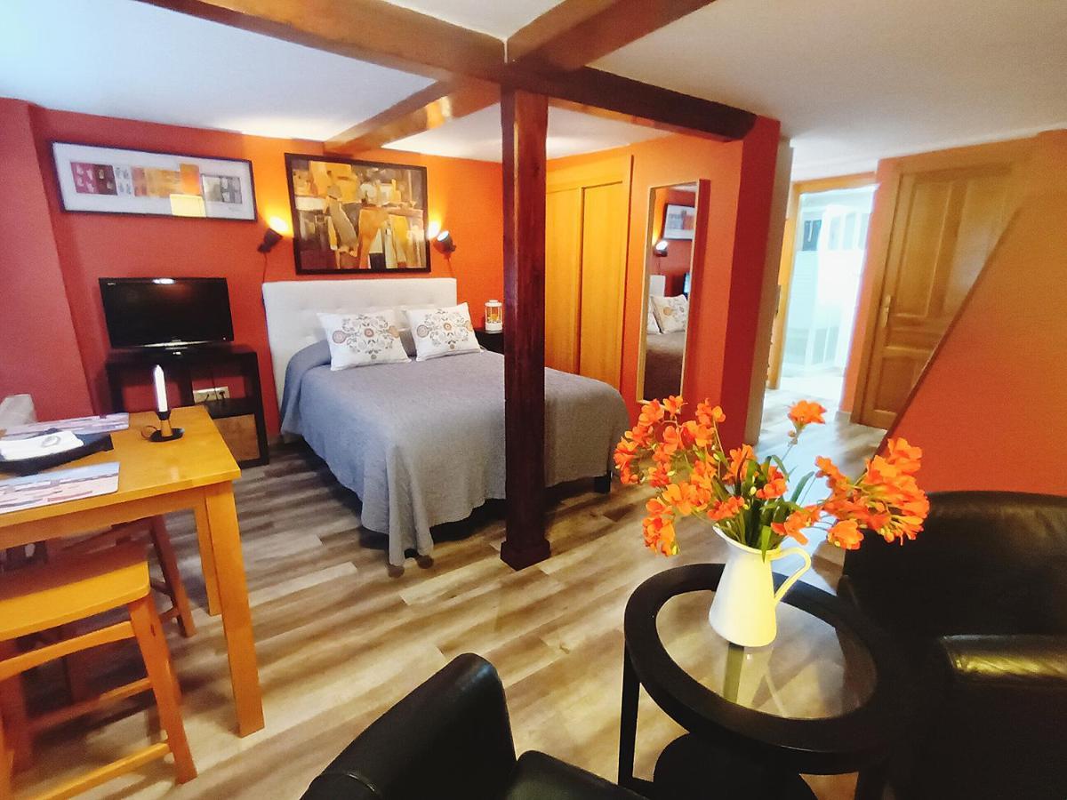 Apartamentos La Casa Del Pintor Cudillero Kültér fotó